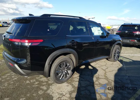 2025 Nissan Pathfinder Rock Creek 4Wd/Sv 4Wd z USA, uszkodzony, nr VIN 5N1DR3BC2SC312365